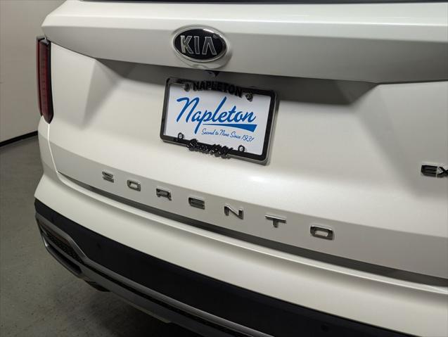 2021 Kia Sorento Hybrid EX