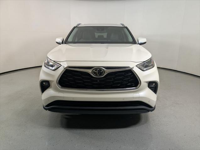2021 Toyota Highlander Platinum