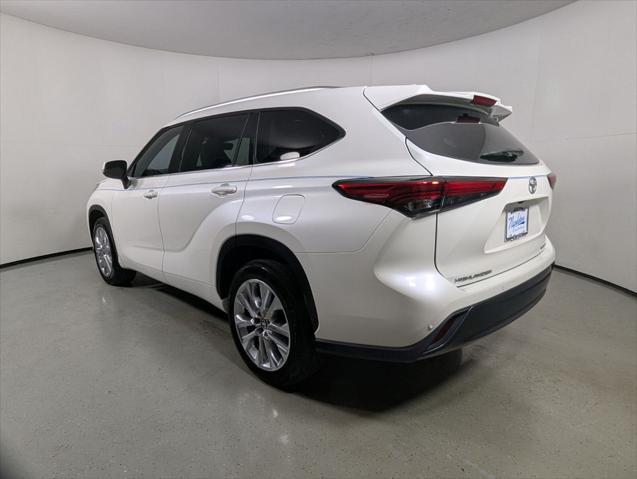 2021 Toyota Highlander Platinum