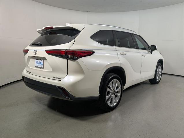 2021 Toyota Highlander Platinum
