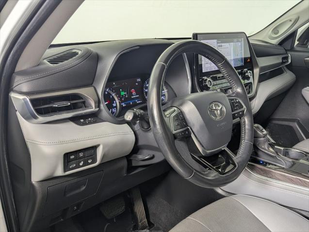 2021 Toyota Highlander Platinum