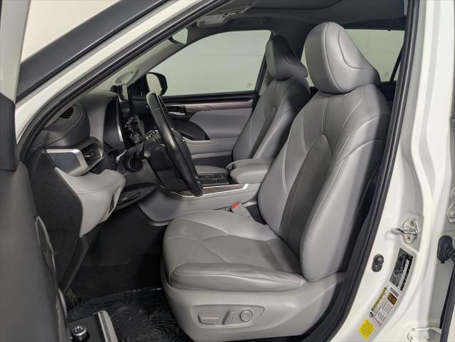 2021 Toyota Highlander Platinum