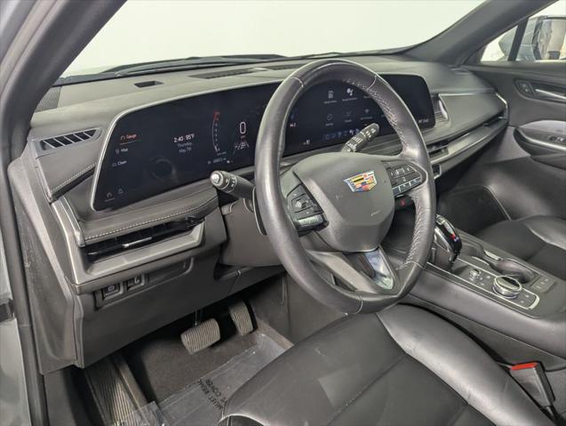 2024 Cadillac XT4 FWD Premium Luxury