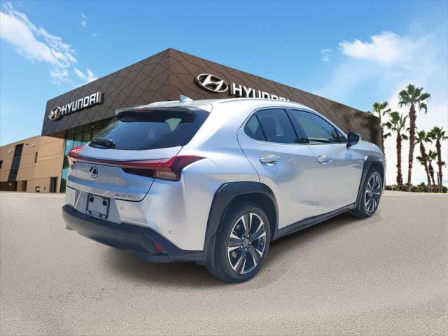2023 Lexus UX 250h FWD