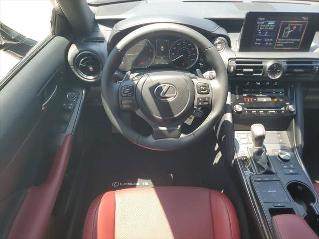 2025 Lexus IS 300 RWD