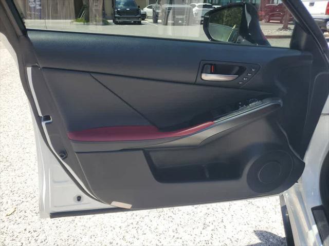2025 Lexus IS 300 RWD