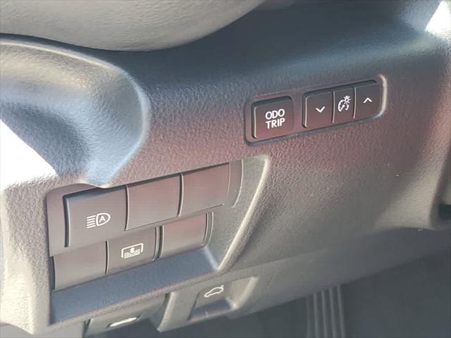 2025 Lexus IS 300 RWD