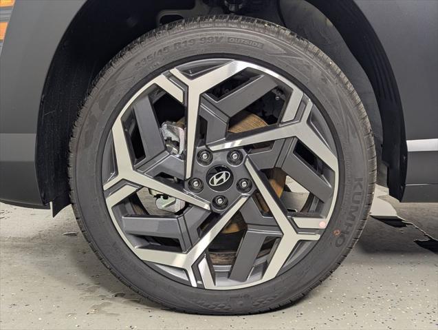 2026 Hyundai Kona SEL Premium