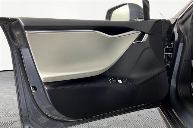 2013 Tesla Model S Performance