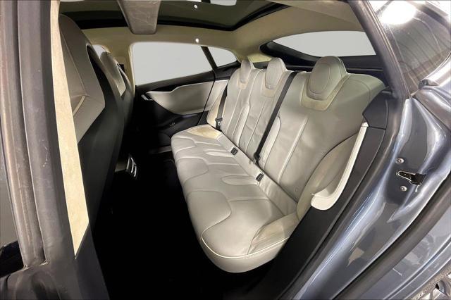 2013 Tesla Model S Performance