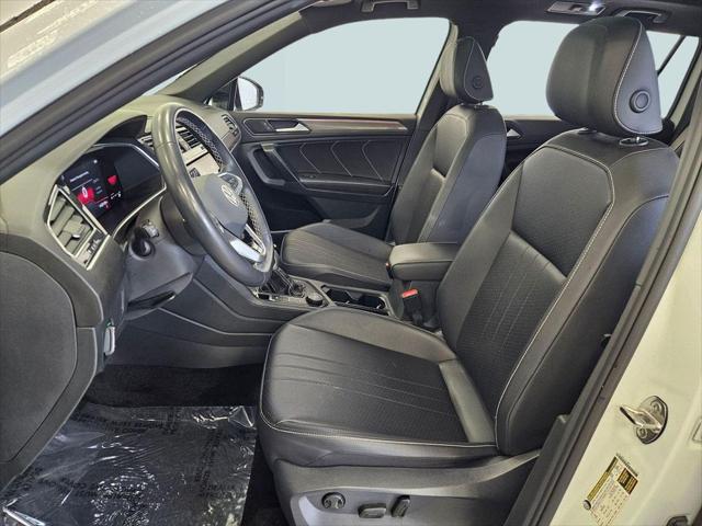 2023 Volkswagen Tiguan 2.0T SE R-Line Black
