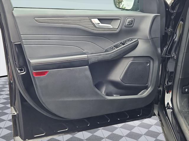 2023 Ford Escape Platinum