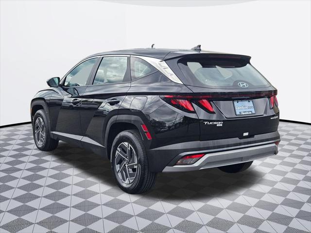 2026 Hyundai Tucson Hybrid Blue SE
