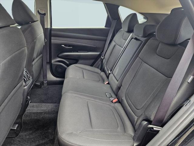 2026 Hyundai Tucson Hybrid Blue SE