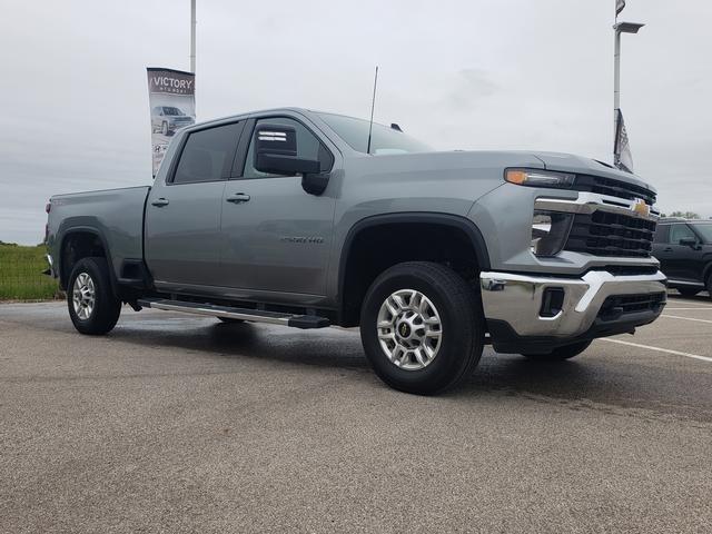 2025 Chevrolet Silverado 2500HD 4WD Crew Cab Standard Bed LT