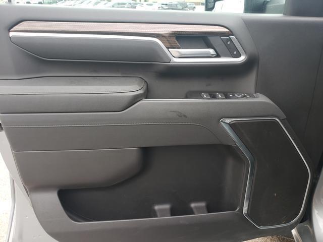 2025 Chevrolet Silverado 2500HD 4WD Crew Cab Standard Bed LT