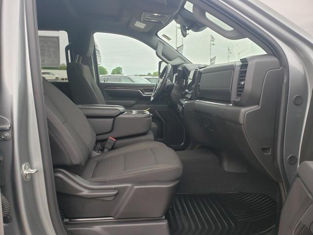 2025 Chevrolet Silverado 2500HD 4WD Crew Cab Standard Bed LT