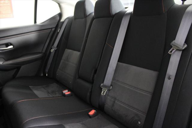 2024 Nissan Sentra SR Xtronic CVT