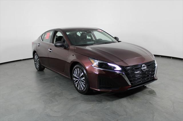 2024 Nissan Altima SV FWD