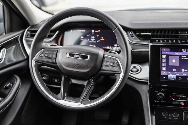 2023 Jeep Grand Cherokee L Laredo 4x4