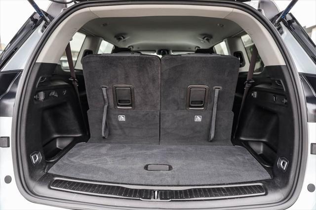 2023 Jeep Grand Cherokee L Laredo 4x4