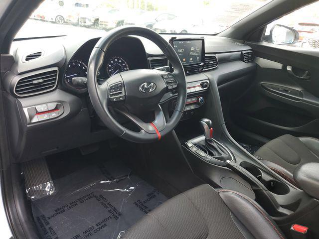 2020 Hyundai Veloster 2.0 Premium
