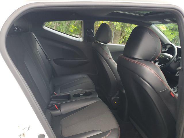 2020 Hyundai Veloster 2.0 Premium