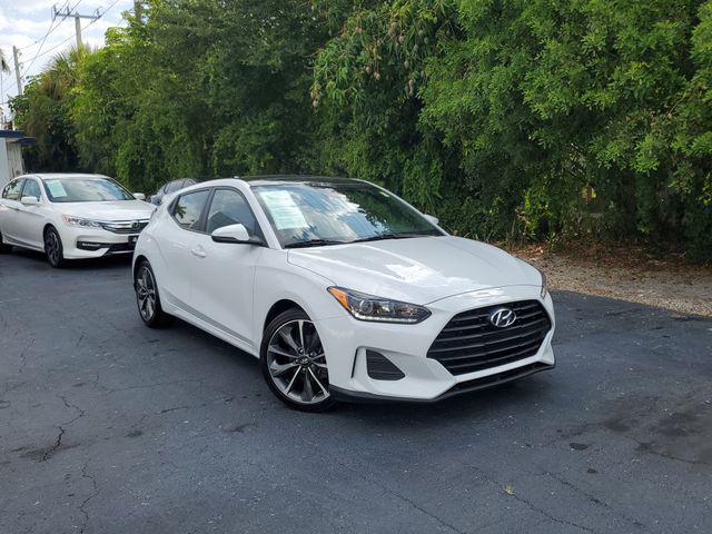 2020 Hyundai Veloster 2.0 Premium