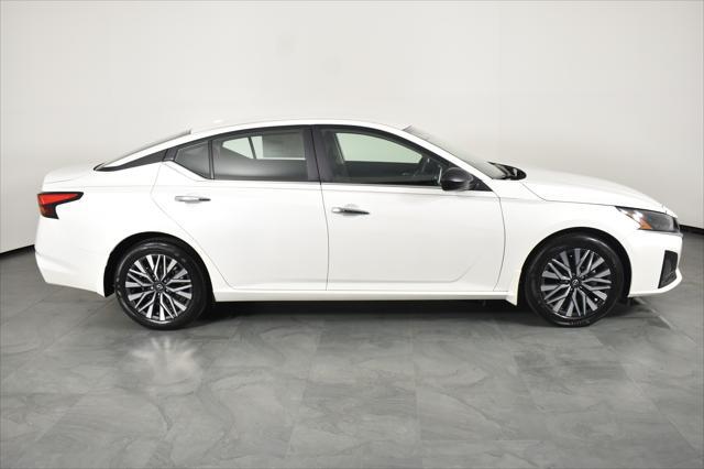 2026 Nissan Altima SV FWD