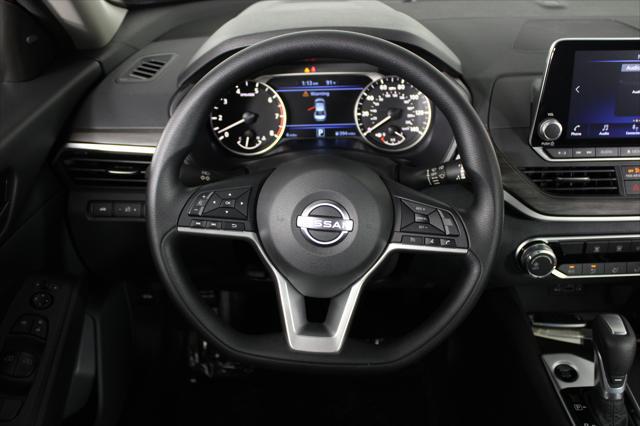 2026 Nissan Altima SV FWD