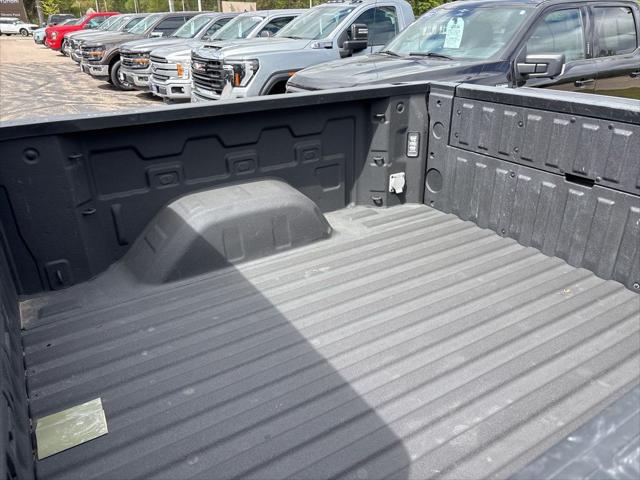 2023 GMC Sierra 1500 4WD Crew Cab Short Box Elevation with 3SB