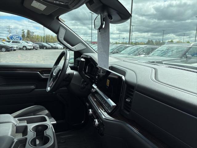 2023 GMC Sierra 1500 4WD Crew Cab Short Box Elevation with 3SB