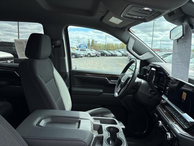 2023 GMC Sierra 1500 4WD Crew Cab Short Box Elevation with 3SB