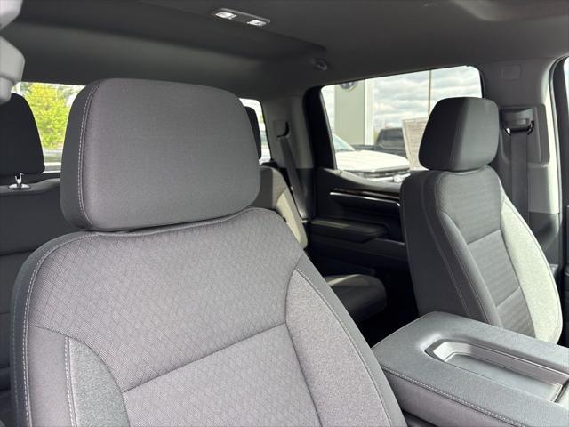 2023 GMC Sierra 1500 4WD Crew Cab Short Box Elevation with 3SB