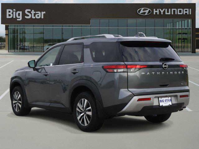 2024 Nissan Pathfinder SL FWD