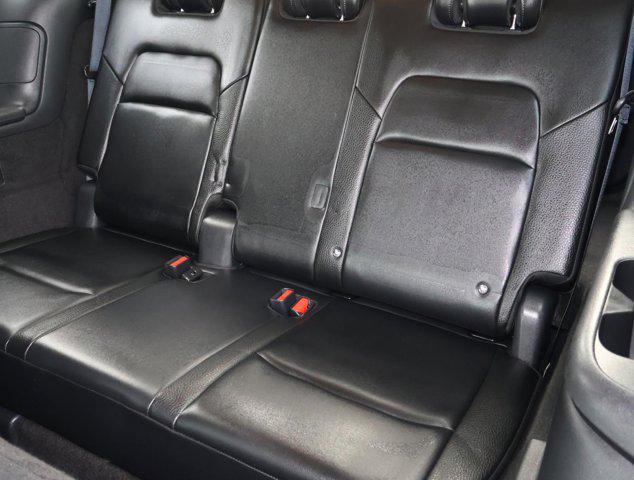 2024 Nissan Pathfinder SL FWD