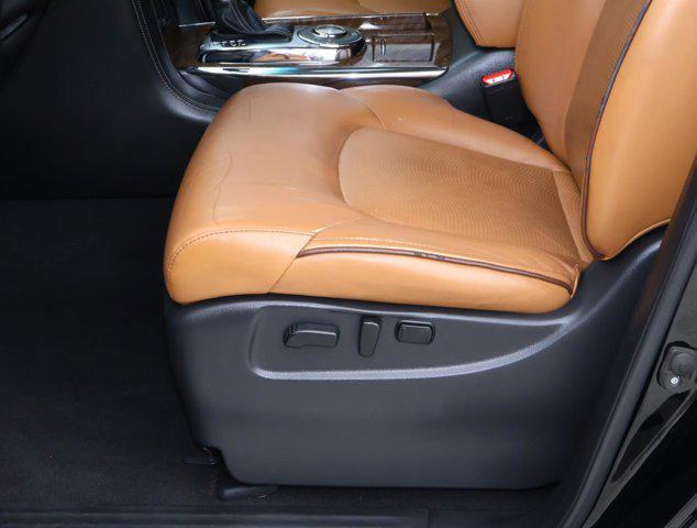 2017 INFINITI QX80 Signature Edition