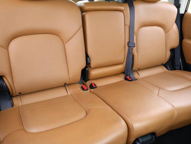 2017 INFINITI QX80 Signature Edition