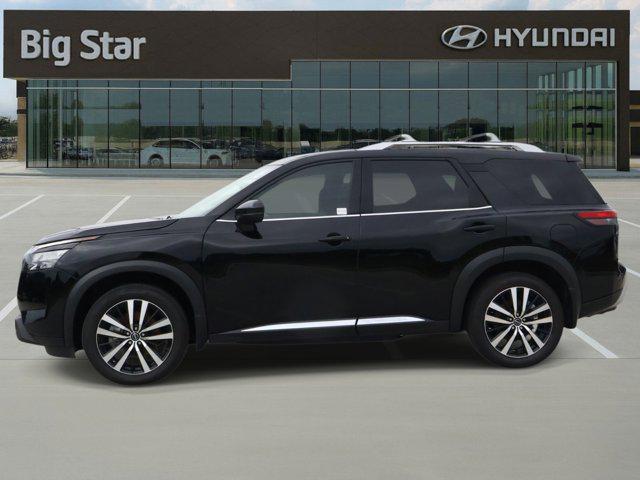 2025 Nissan Pathfinder Platinum FWD