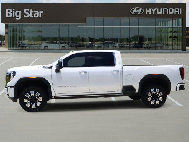 2024 GMC Sierra 2500HD 4WD Crew Cab Standard Bed Denali