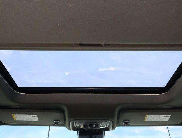 2024 GMC Sierra 2500HD 4WD Crew Cab Standard Bed Denali