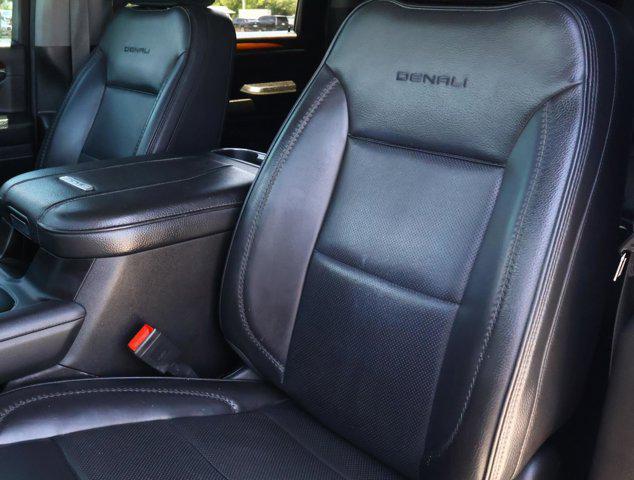 2024 GMC Sierra 2500HD 4WD Crew Cab Standard Bed Denali