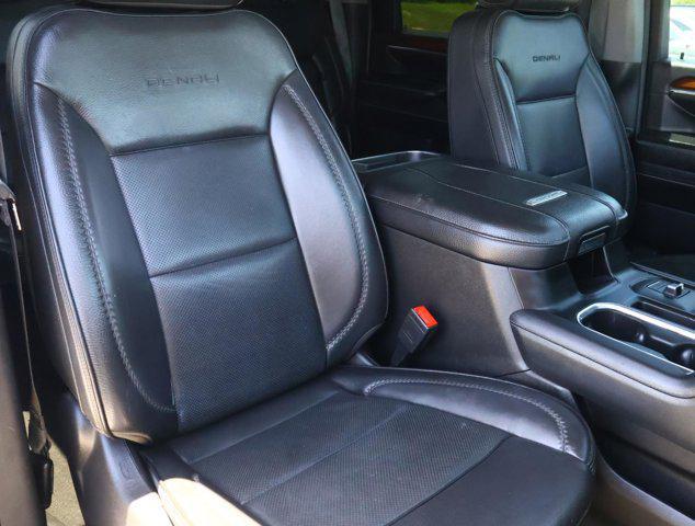 2024 GMC Sierra 2500HD 4WD Crew Cab Standard Bed Denali
