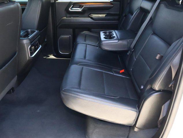 2024 GMC Sierra 2500HD 4WD Crew Cab Standard Bed Denali