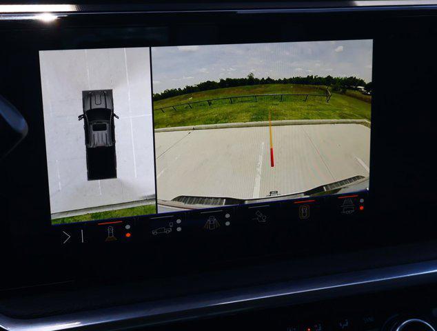 2024 GMC Sierra 2500HD 4WD Crew Cab Standard Bed Denali