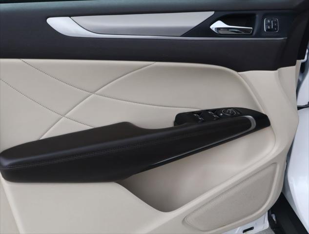 2019 Lincoln MKC Standard