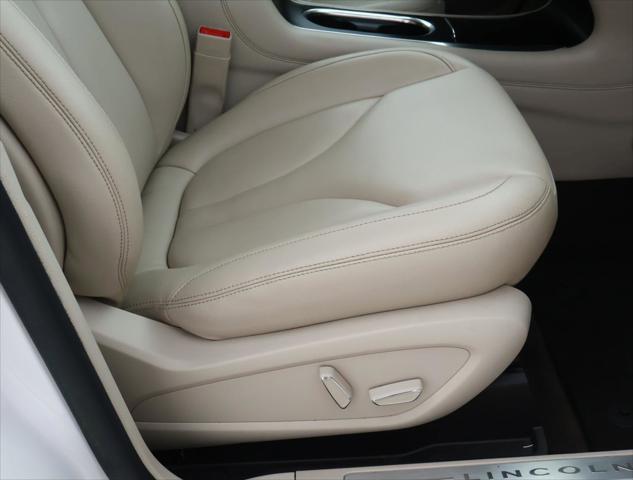 2019 Lincoln MKC Standard