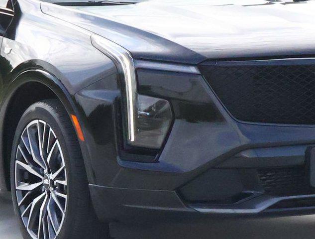2024 Cadillac XT4 FWD Sport