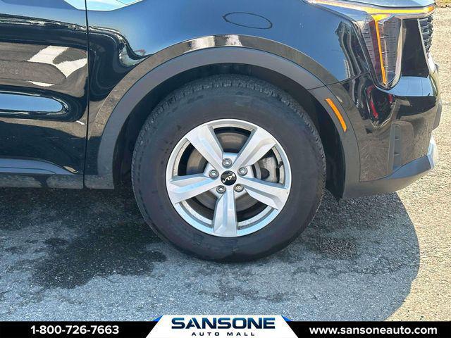 2025 Kia Sorento LX