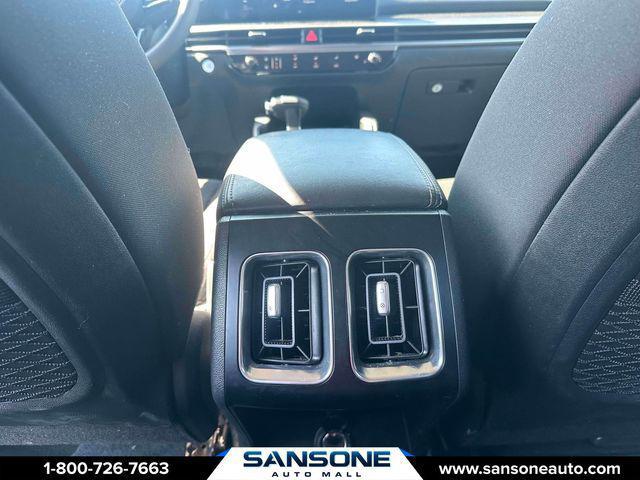 2025 Kia Sorento LX